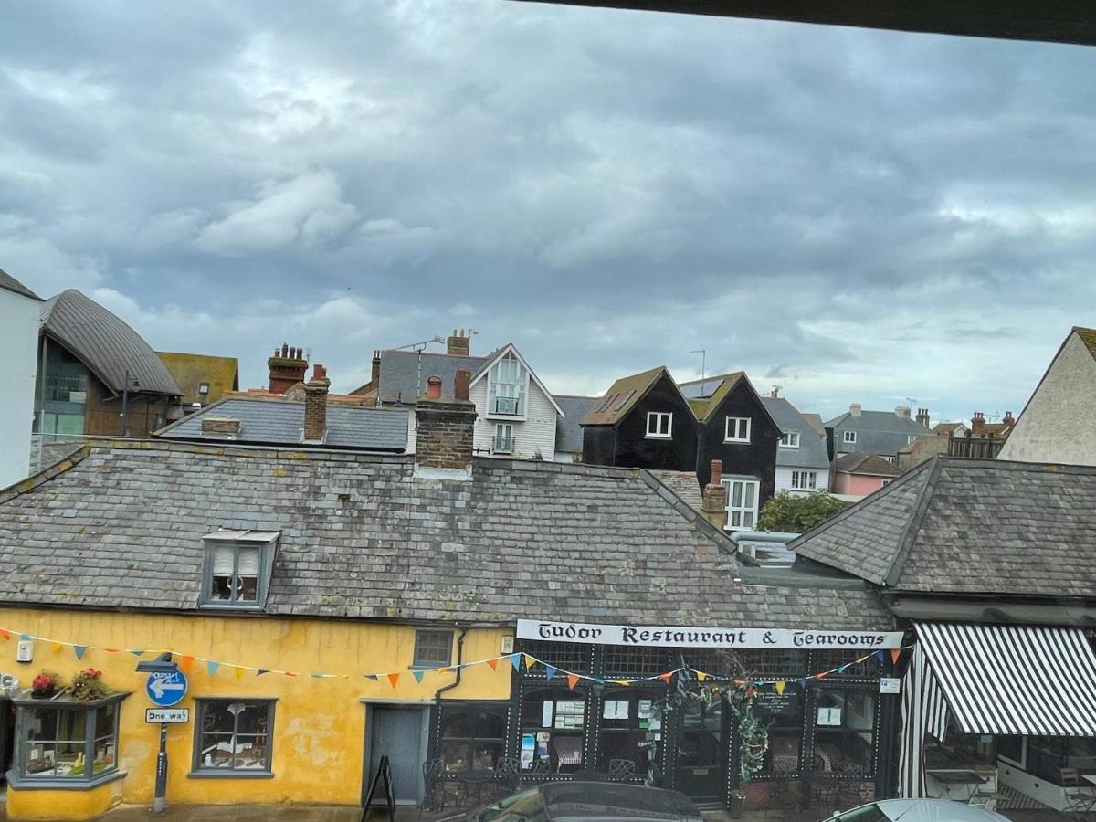 Fabulous Apartment Seconds From Beach By Whitstable-Holidays, Pudding Pan מראה חיצוני תמונה