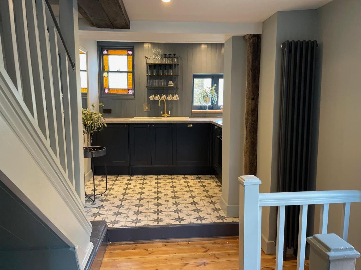 Fabulous Apartment Seconds From Beach By Whitstable-Holidays, Pudding Pan מראה חיצוני תמונה